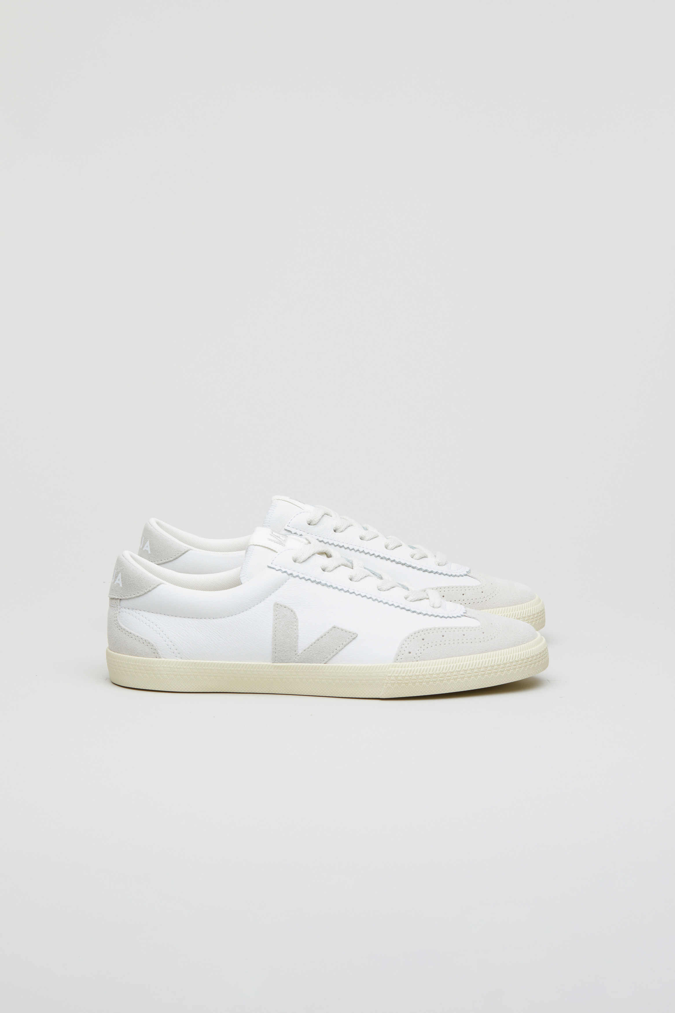 VOLLEY O.T. Leather Sneaker